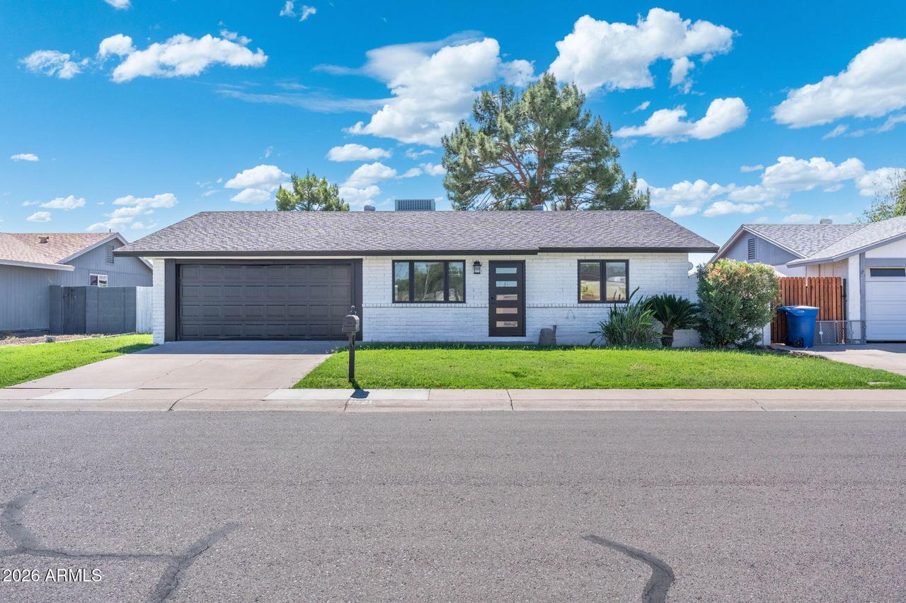 1421 W Rosal Pl., Chandler, AZ 85224