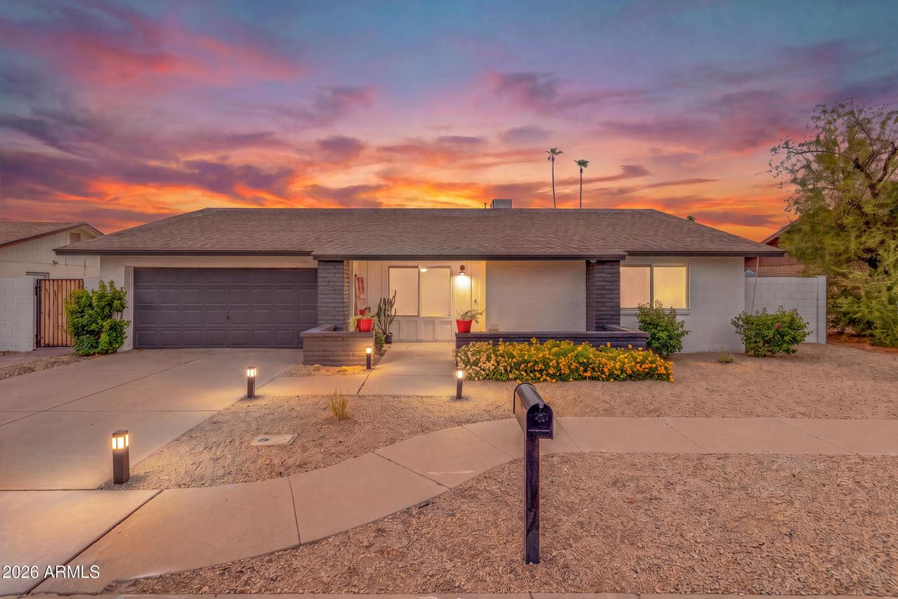 1759 W Nido Ave., Mesa, AZ 85202