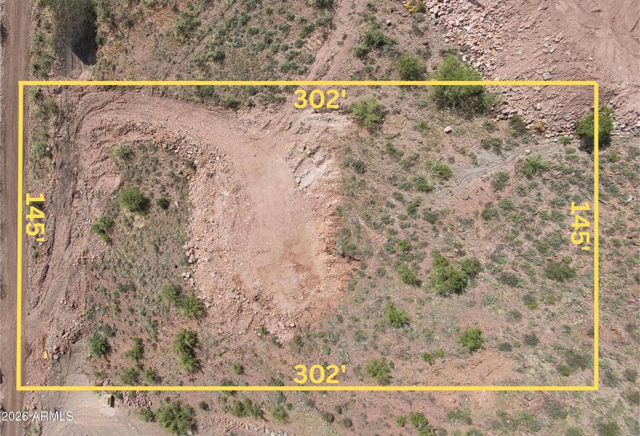XXXX 10th St. #2, New River, AZ 85087