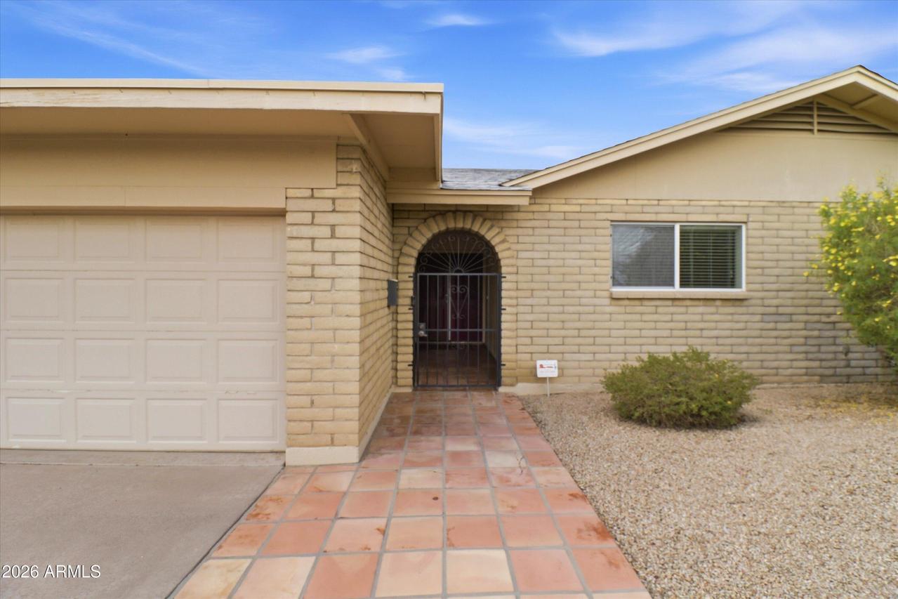2318 W Dahlia Dr., Phoenix, AZ 85029