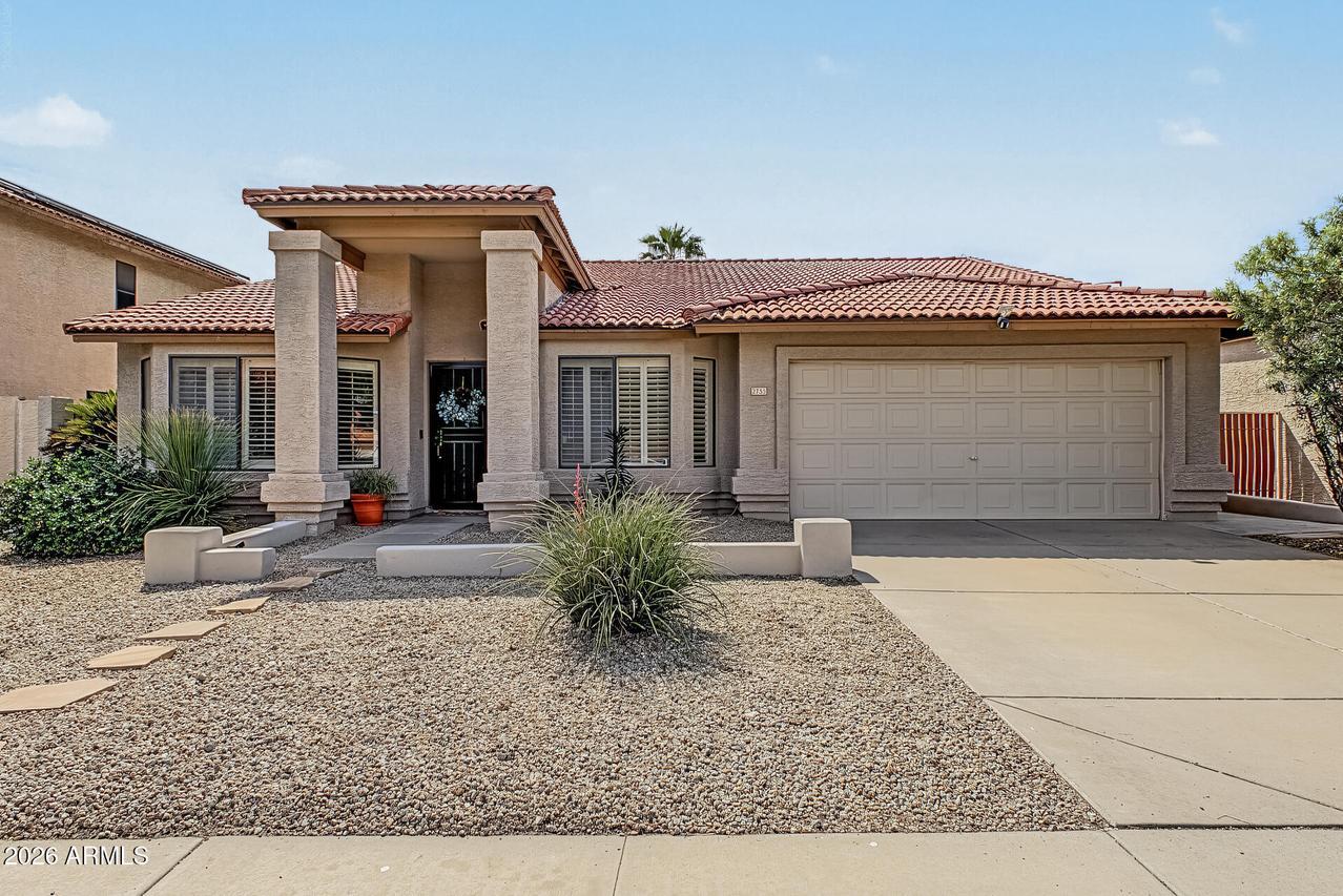 2755 E Dry Creek Rd., Phoenix, AZ 85048