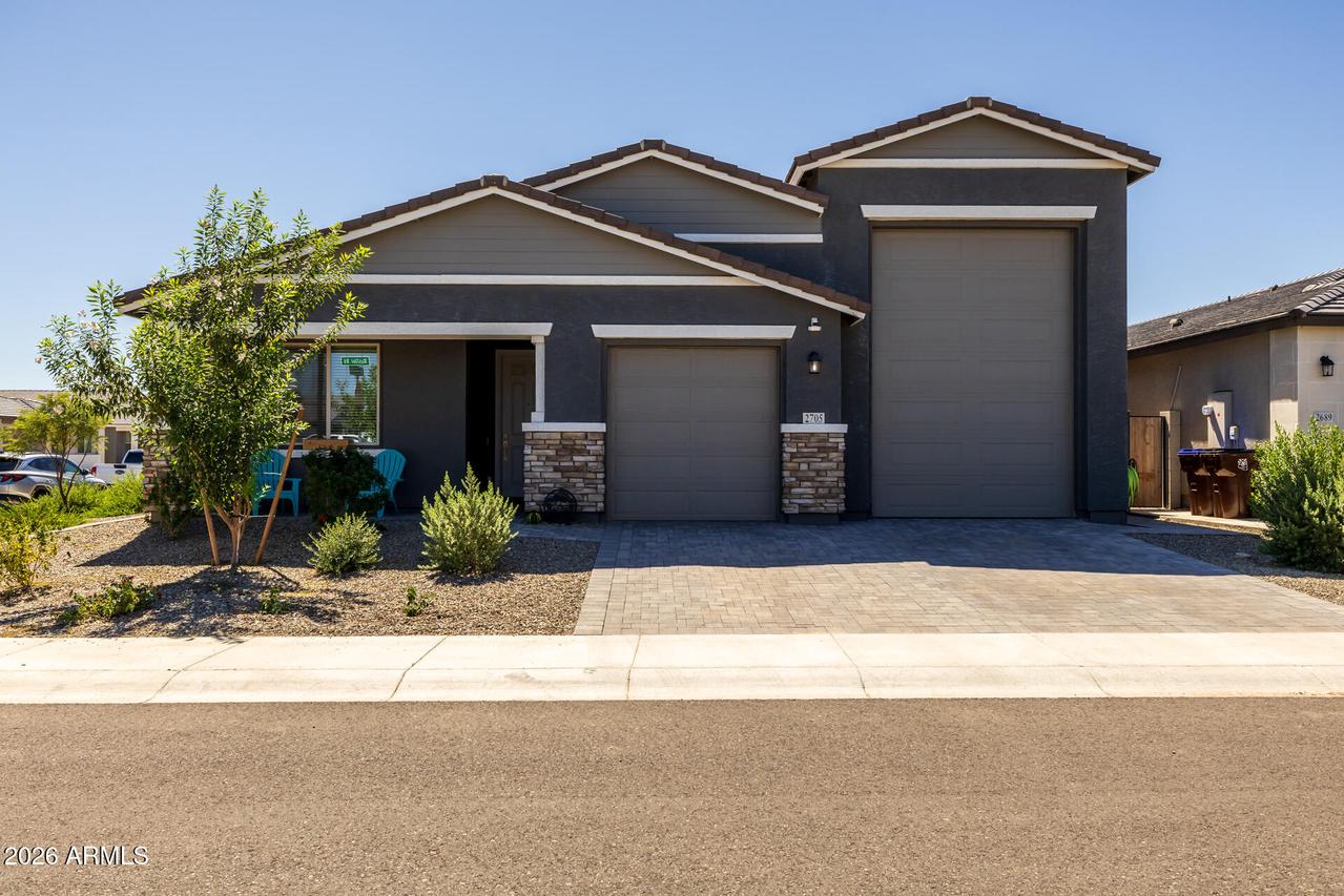 2705 E Rustler Rd., San Tan Valley, AZ 85140