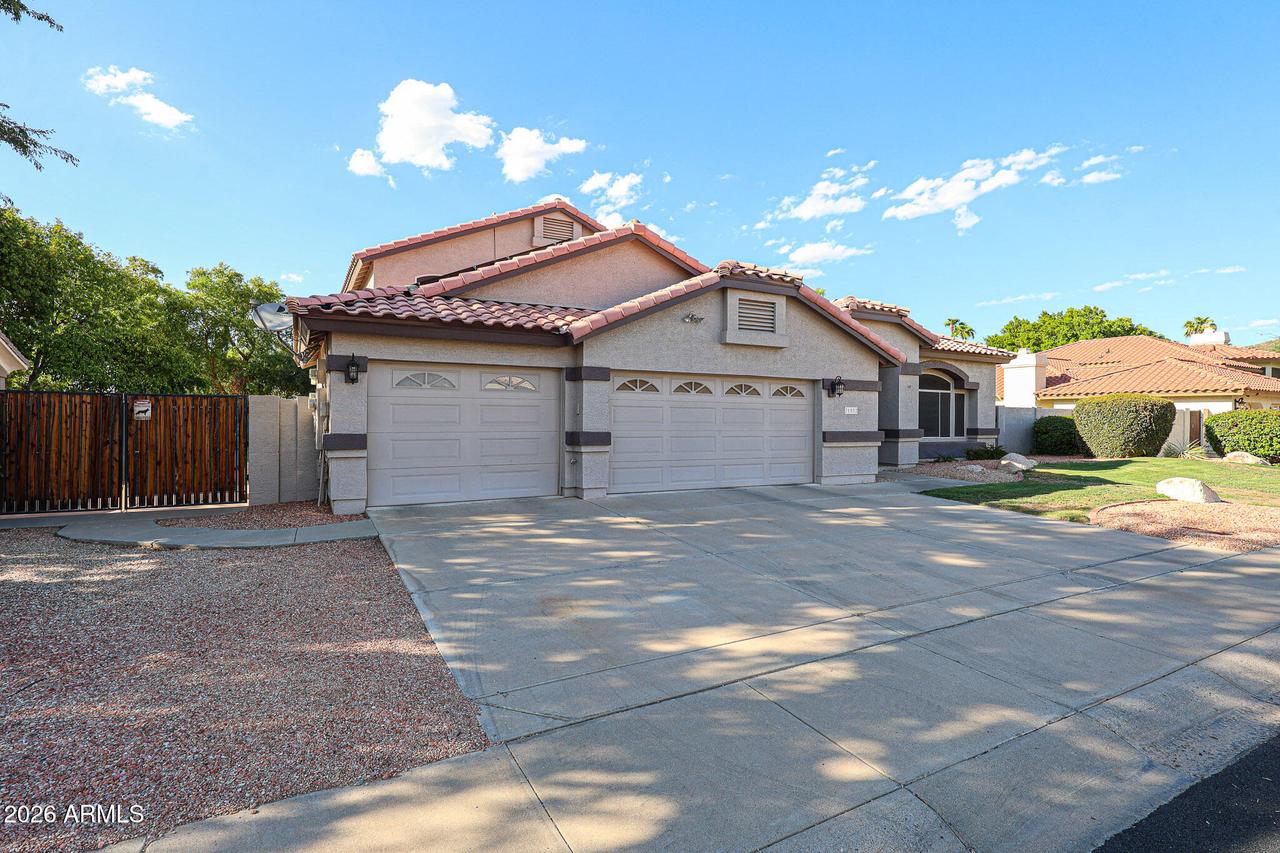 21052 N 61st Dr., Glendale, AZ 85308