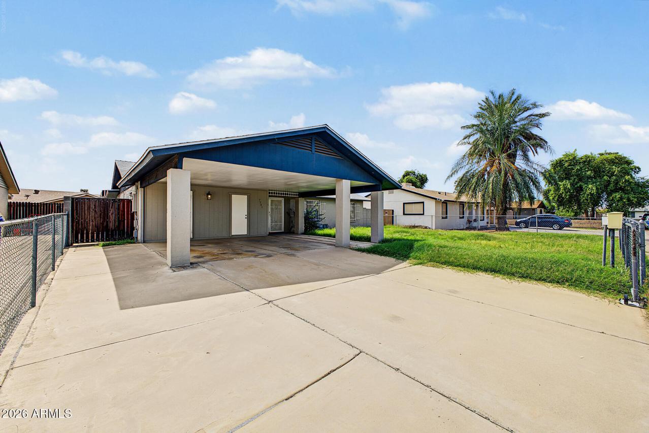 7751 W Mackenzie Dr., Phoenix, AZ 85033