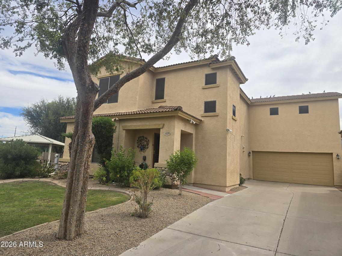 923 E Savannah Dr., Chandler, AZ 85225