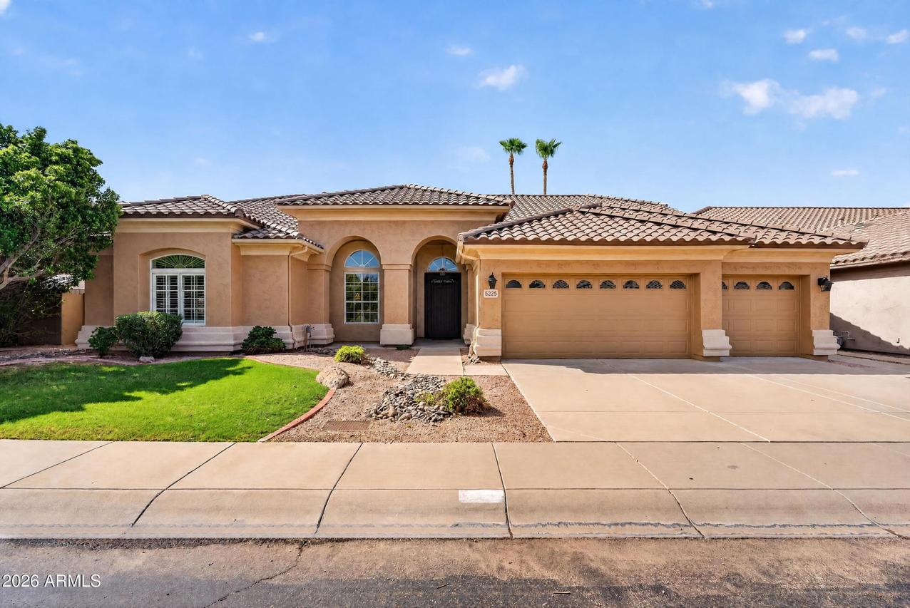 5225 E Bluefield Ave., Scottsdale, AZ 85254