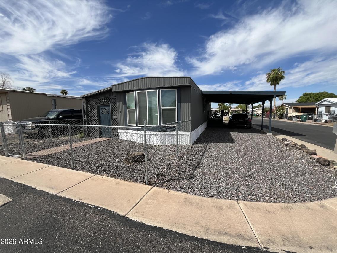 12727 W Glendale Ave. #82, Glendale, AZ 85307
