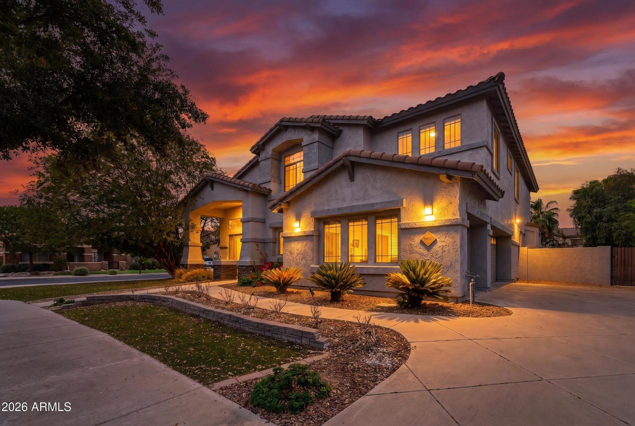 18630 E Pine Valley Dr., Queen Creek, AZ 85142
