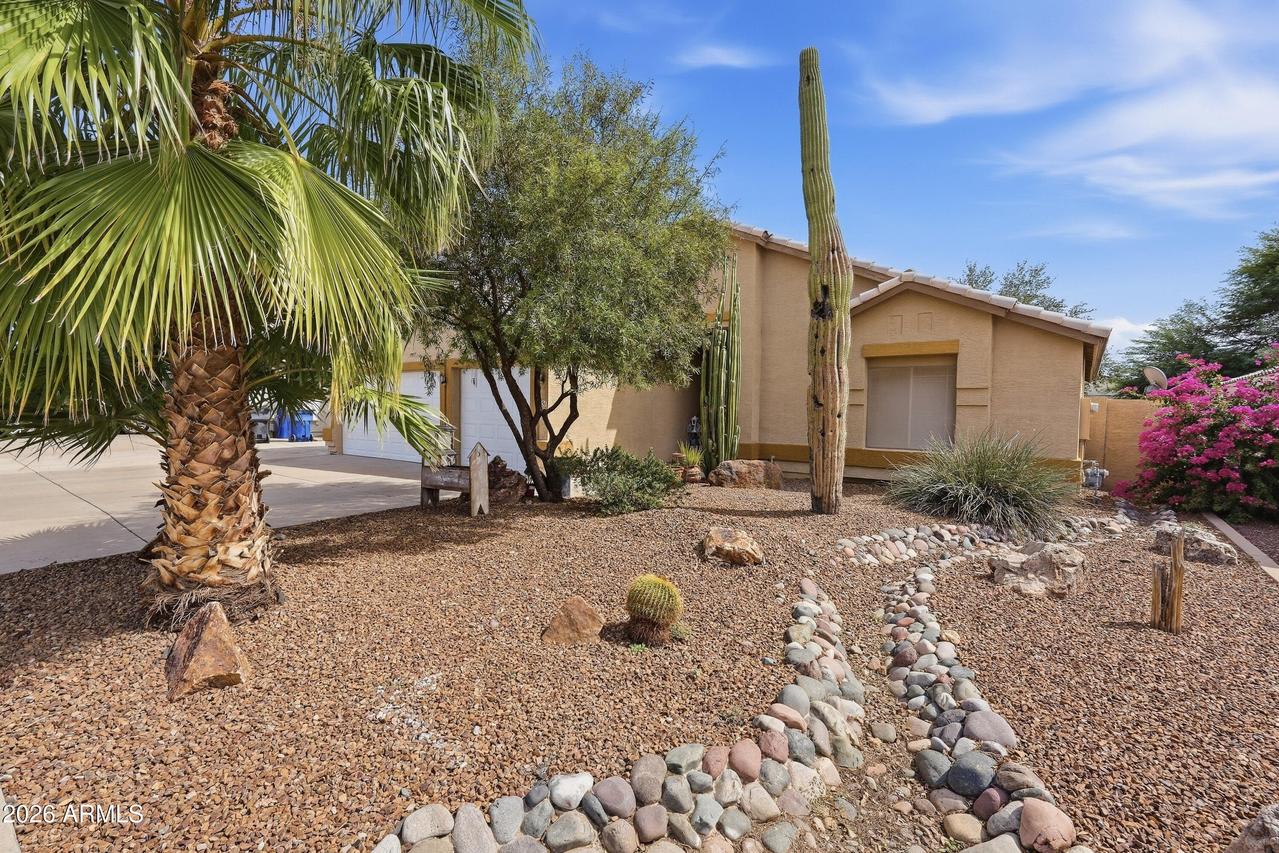 551 N Vista Del Sol St., Mesa, AZ 85207