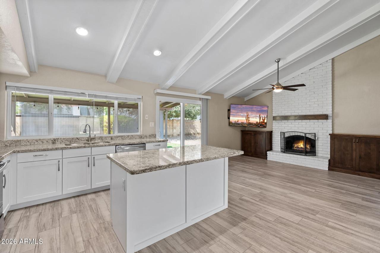 3180 N Bentrup Cir., Chandler, AZ 85224