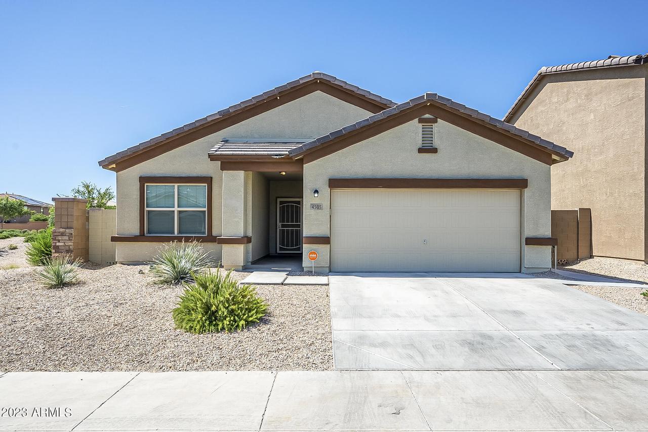 4505 W Saddlebush Way, San Tan Valley, AZ 85144