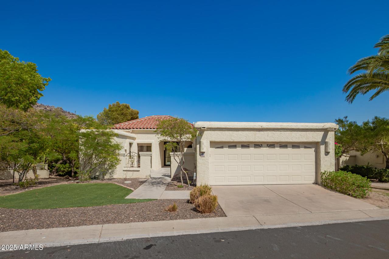 3800 E Lincoln Dr. #50, Phoenix, AZ 85018