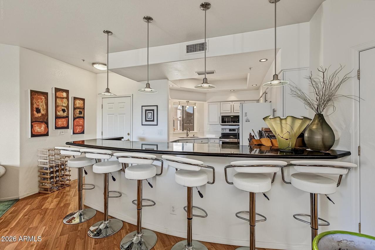 9151 W Greenway Rd. #226, Peoria, AZ 85381