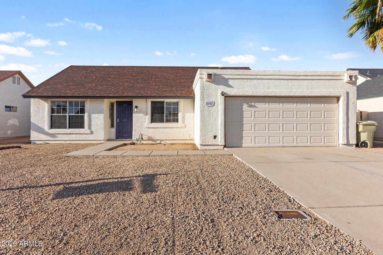 5546 W Shangri La Rd., Glendale, AZ 85304