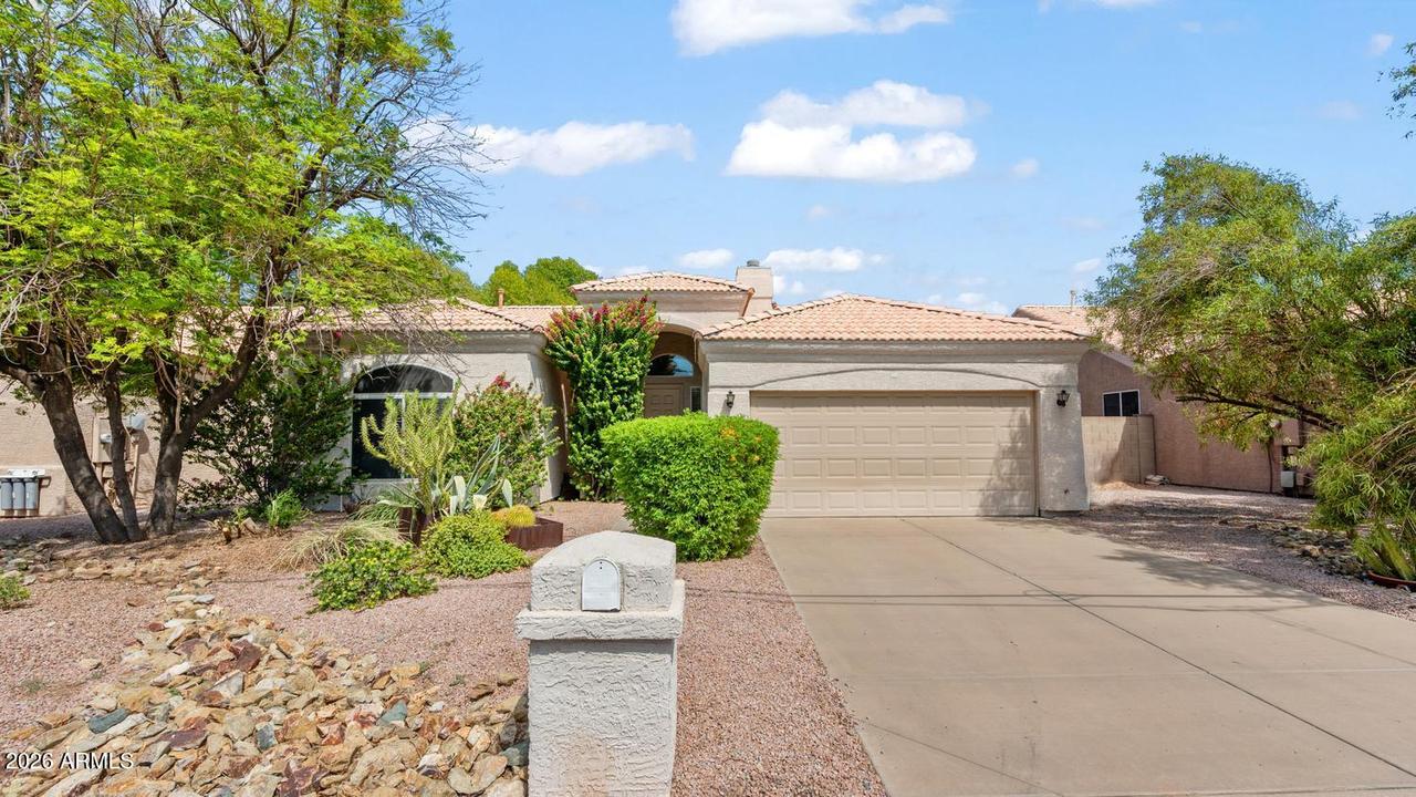 1426 E Mclellan Blvd., Phoenix, AZ 85014
