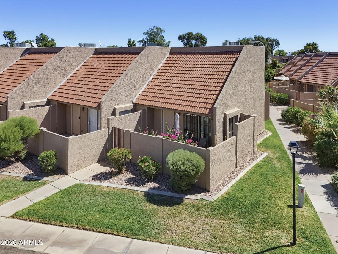 7430 N 44th Ave., Glendale, AZ 85301