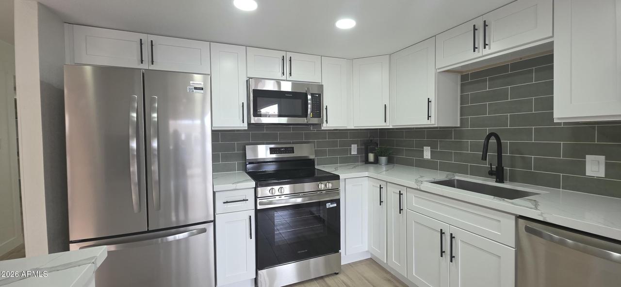 460 S Desert Palm Ave., Mesa, AZ 85208