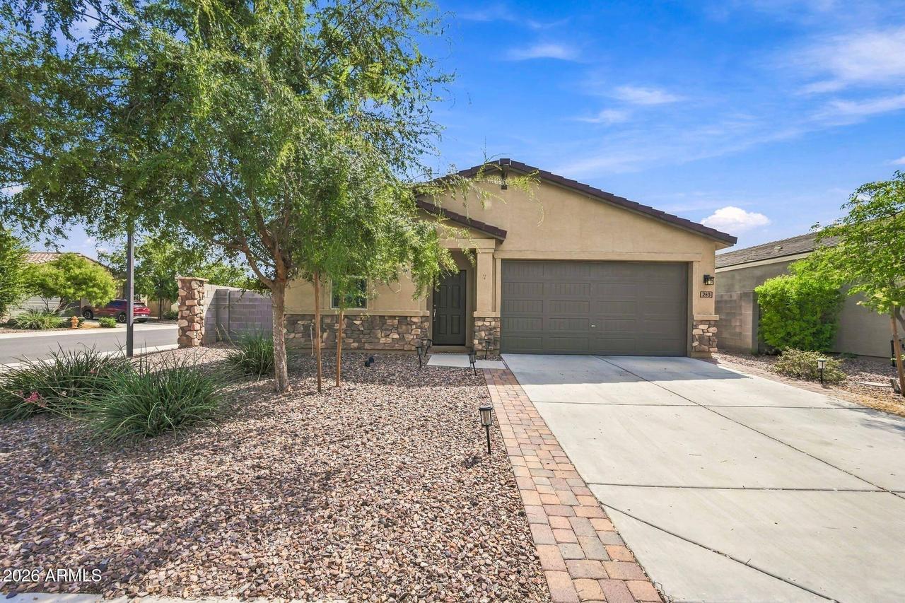 283 W Nikita Dr., San Tan Valley, AZ 85140
