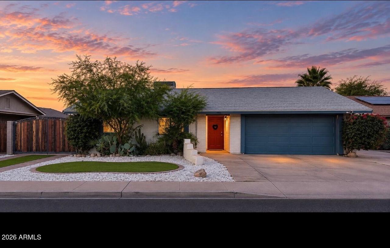2548 E Inverness Ave., Mesa, AZ 85204