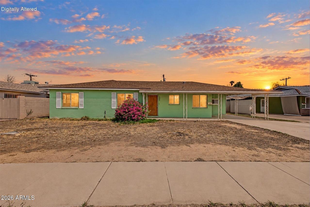 2040 W Northview Ave., Phoenix, AZ 85021