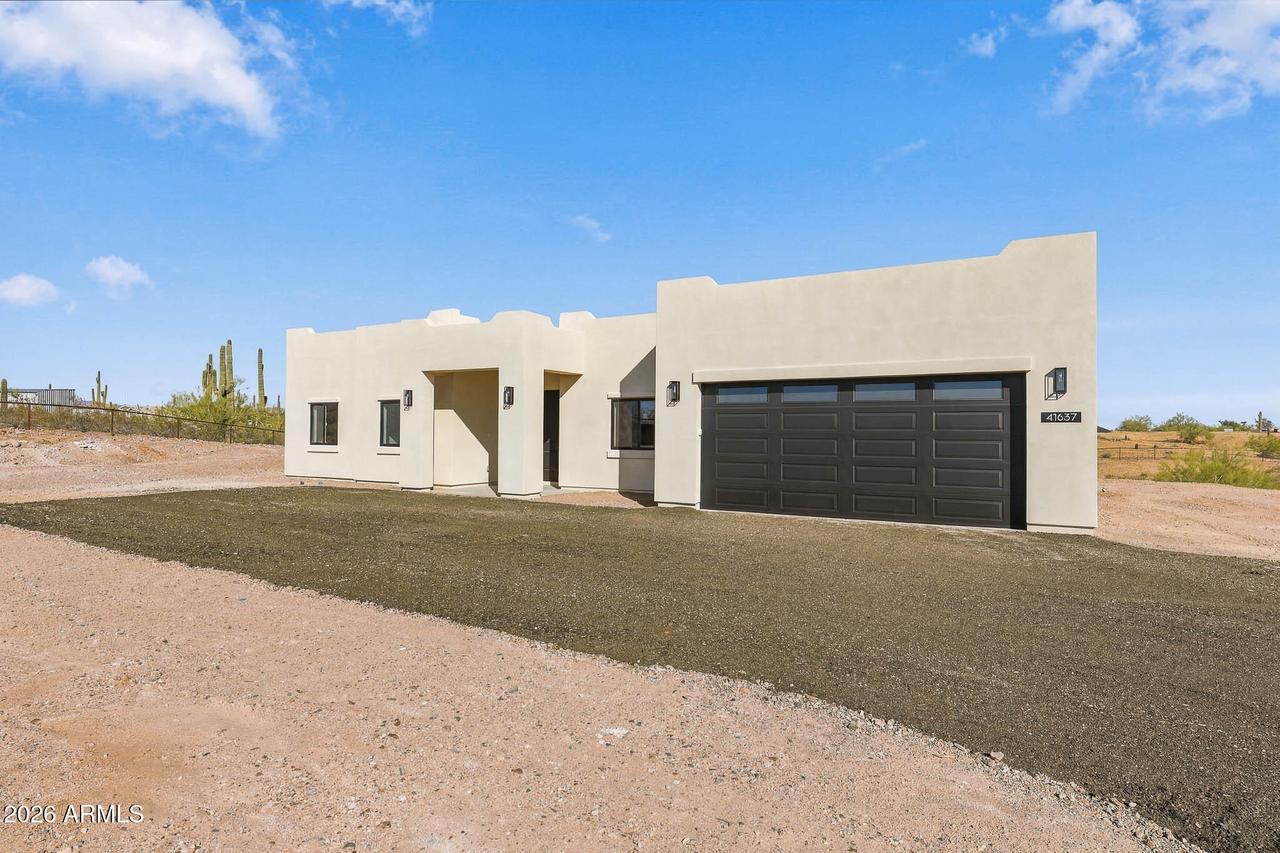 41637 N Us Highway 60 Hwy., Morristown, AZ 85342