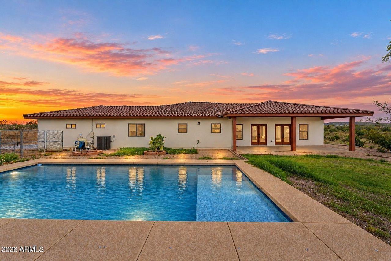 955 Thunder Rock Rd., Wickenburg, AZ 85390