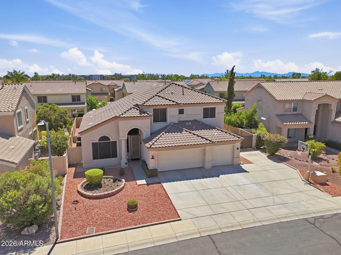5273 W Angela Dr., Glendale, AZ 85308