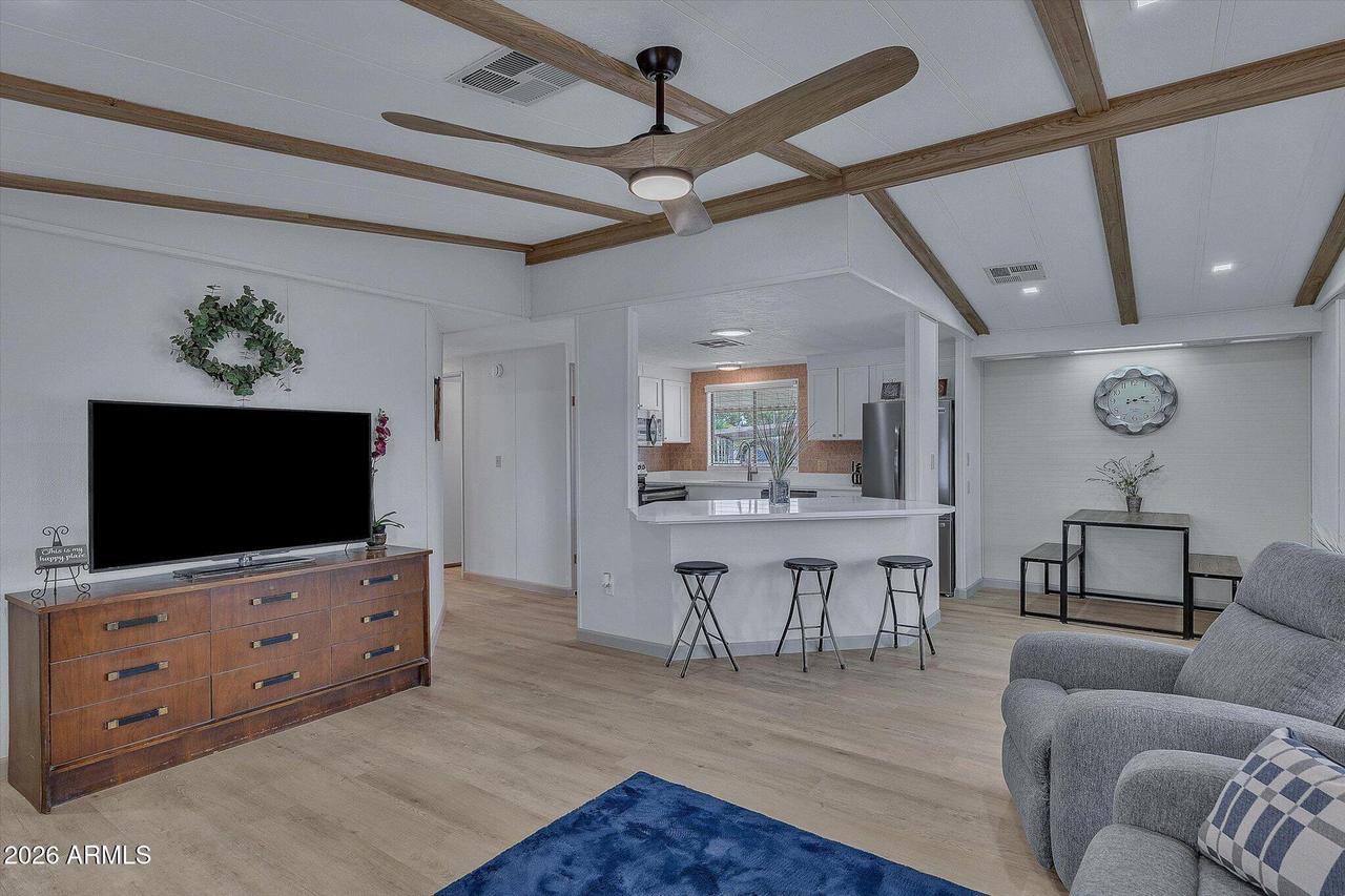 457 S 80th Pl., Mesa, AZ 85208