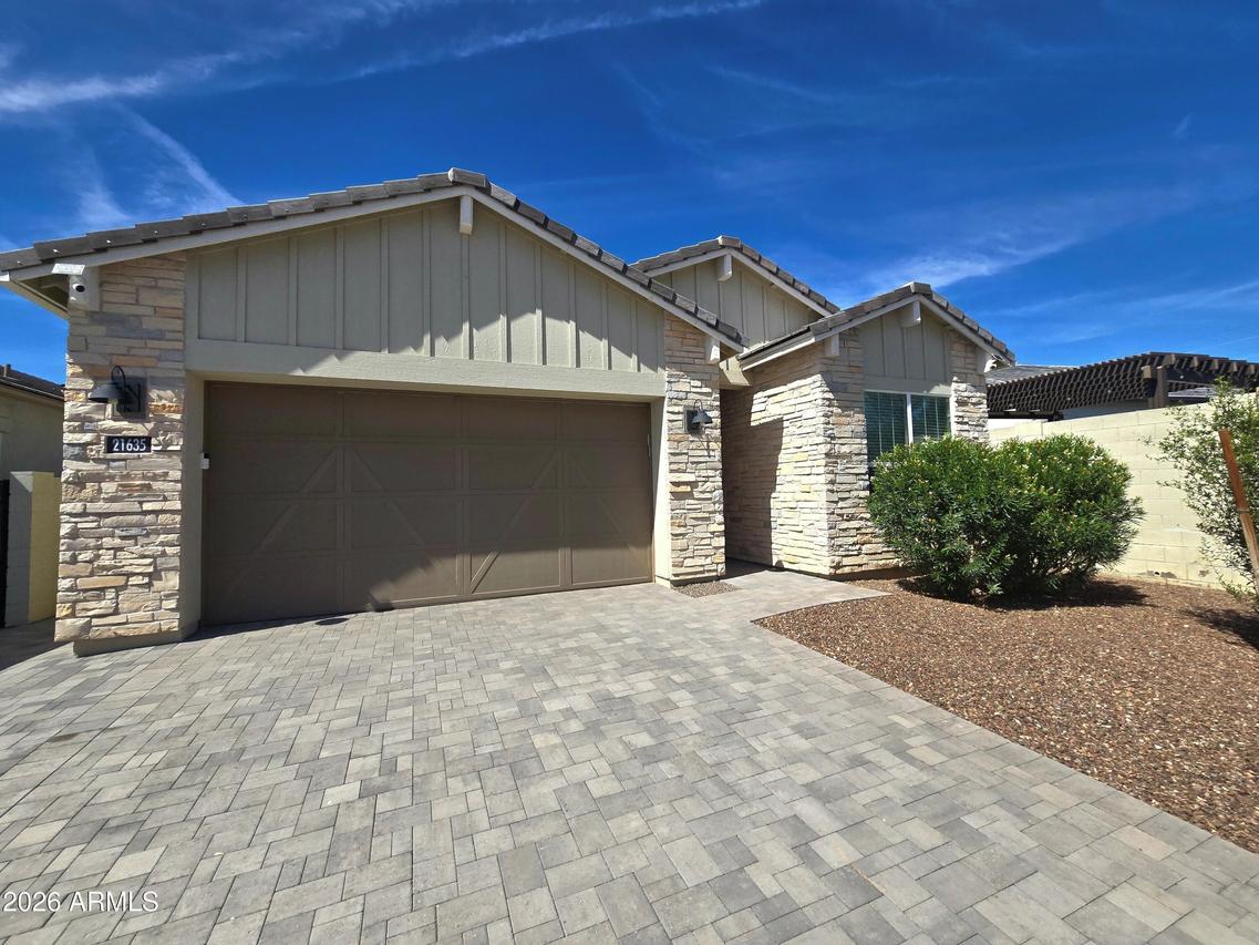 21635 N 102nd Ave., Peoria, AZ 85382