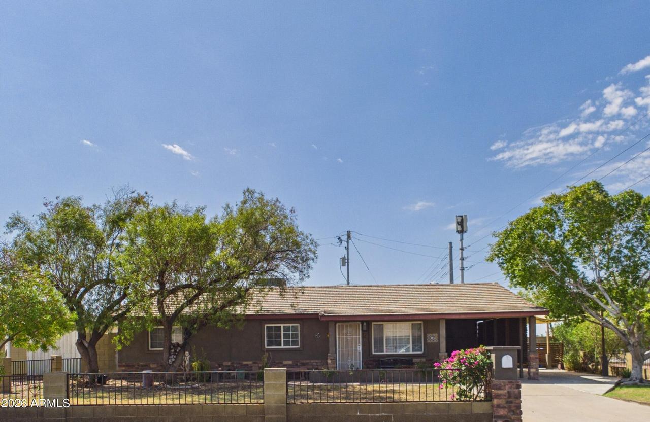 1201 E Griswold Rd., Phoenix, AZ 85020
