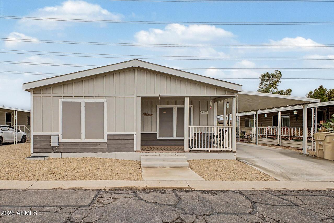 10960 N 67th Ave. #217, Glendale, AZ 85304