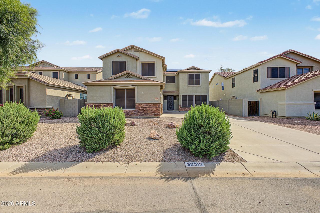 30519 N Gunderson Dr., San Tan Valley, AZ 85143