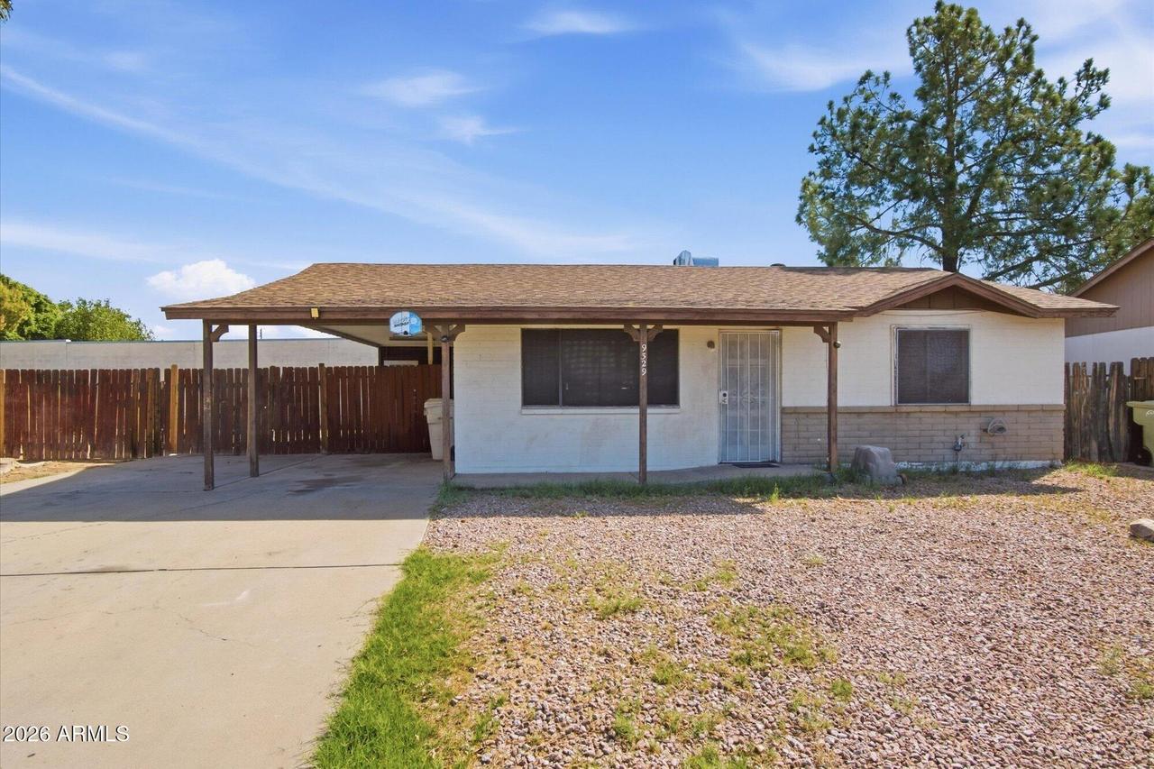 9329 N 44th Ave., Glendale, AZ 85302