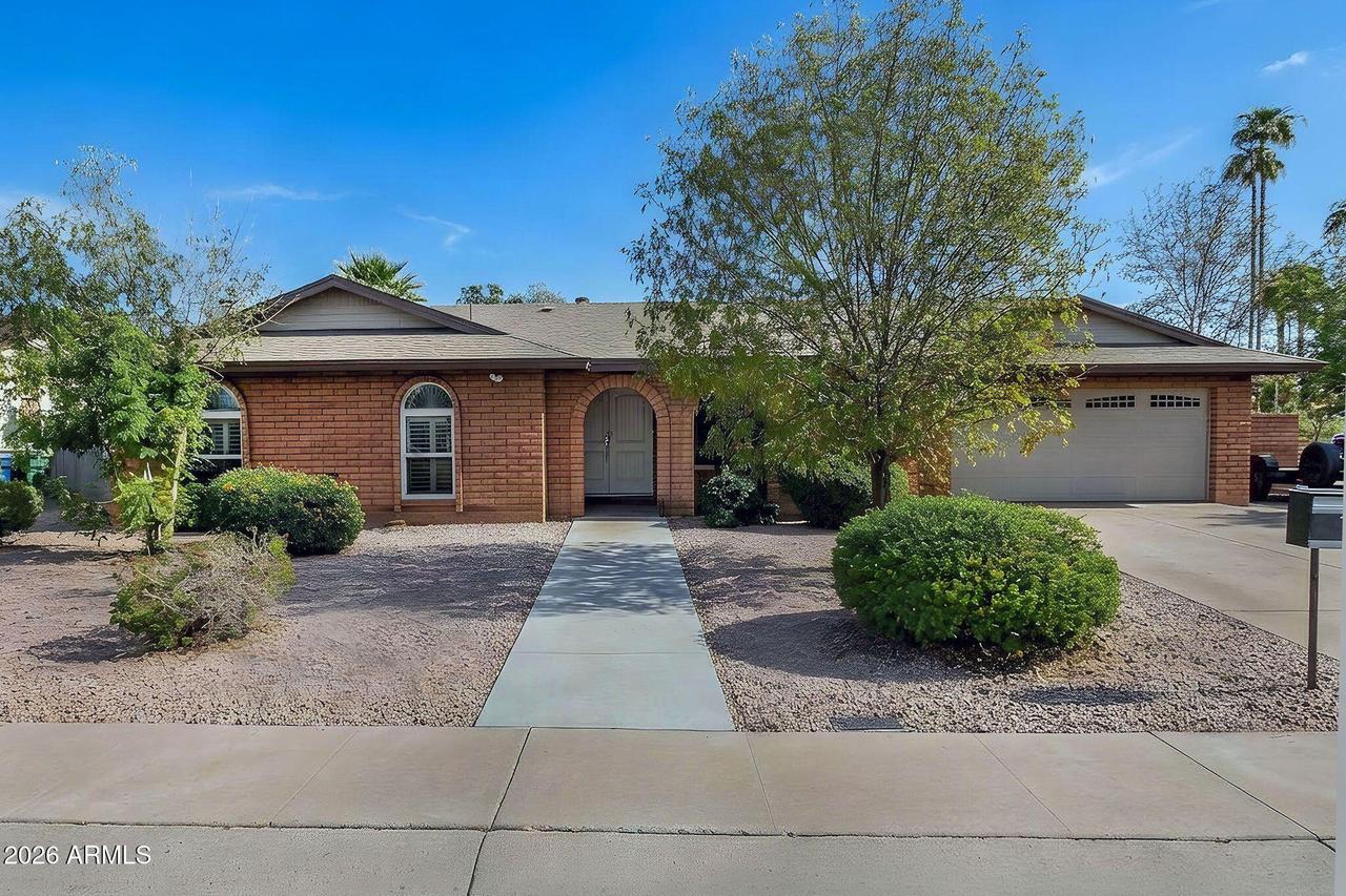 3815 S Shannon Dr., Tempe, AZ 85282