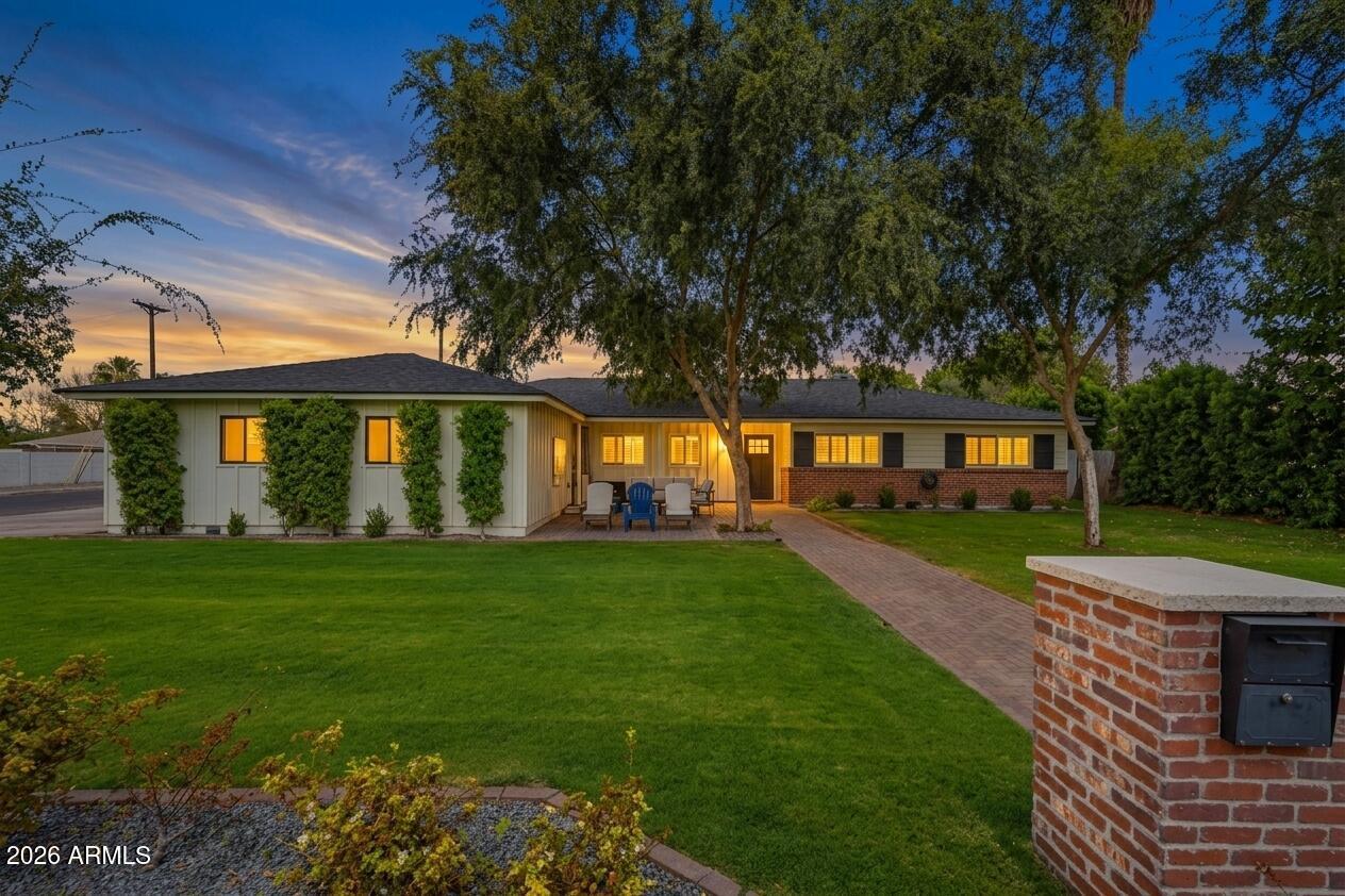 5038 E Osborn Rd., Phoenix, AZ 85018