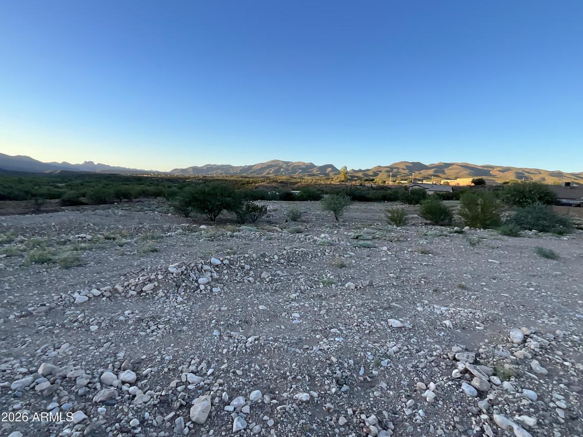521 Hartford Rd. #16, Kearny, AZ 85137
