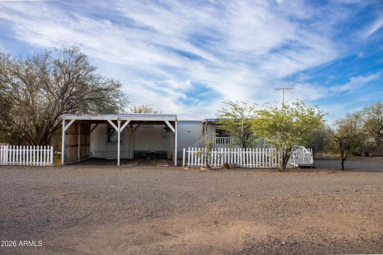 9505 W Milligan Rd., Arizona City, AZ 85123