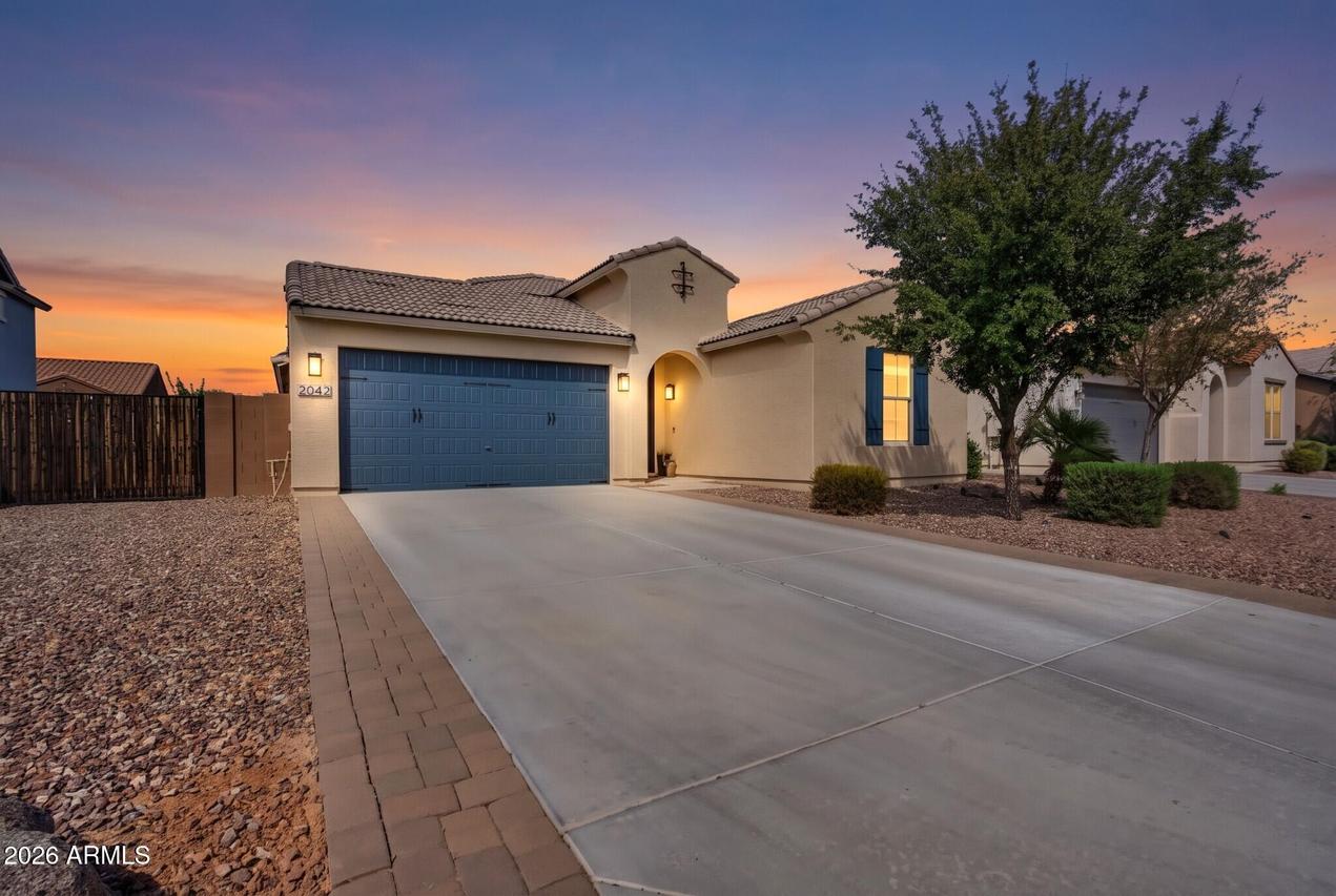 2042 E Flintlock Dr., Gilbert, AZ 85298