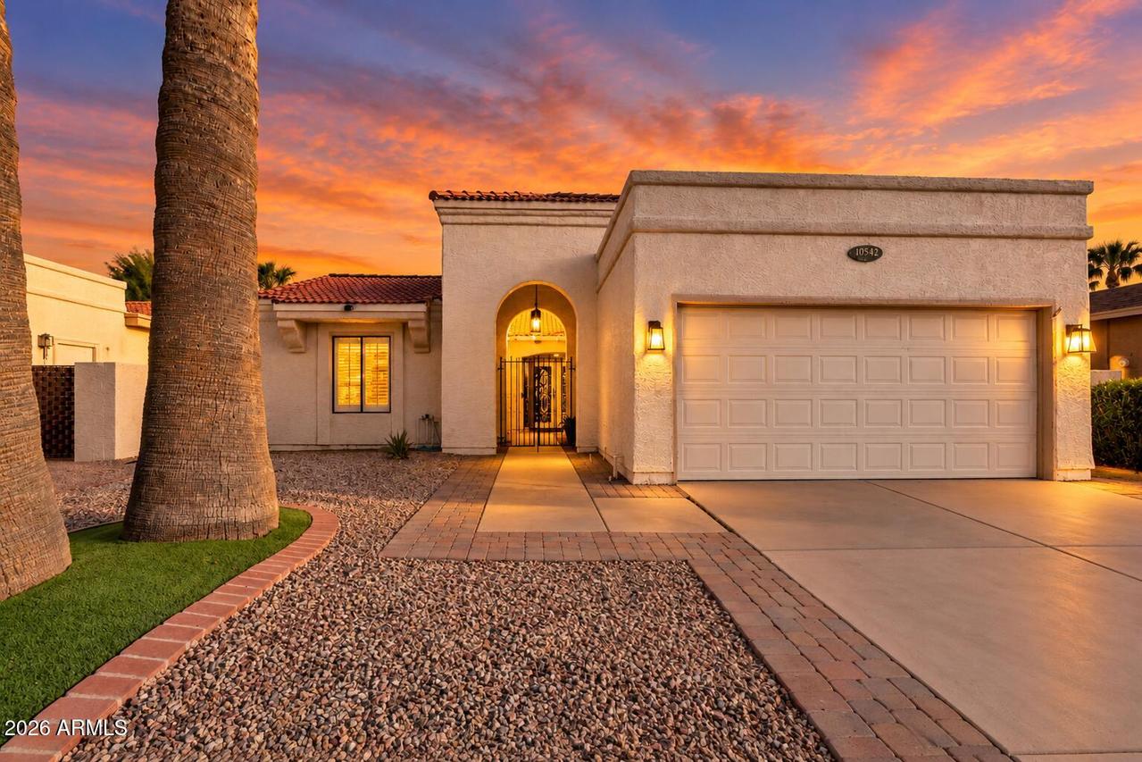 10542 E Bellflower Dr., Sun Lakes, AZ 85248
