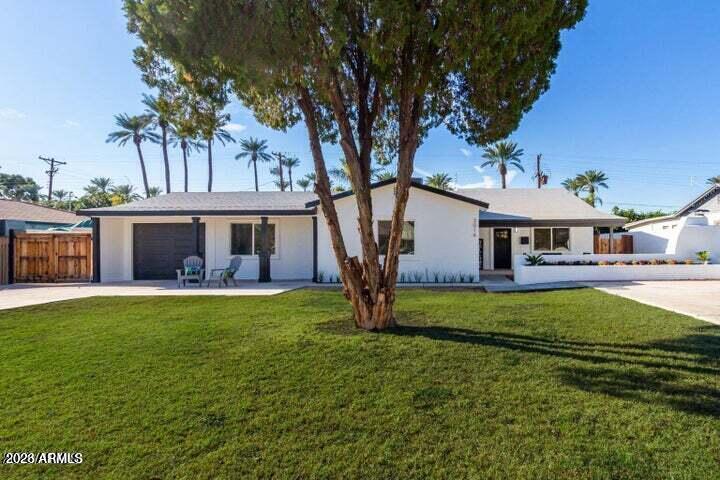 3016 N 47th St., Phoenix, AZ 85018