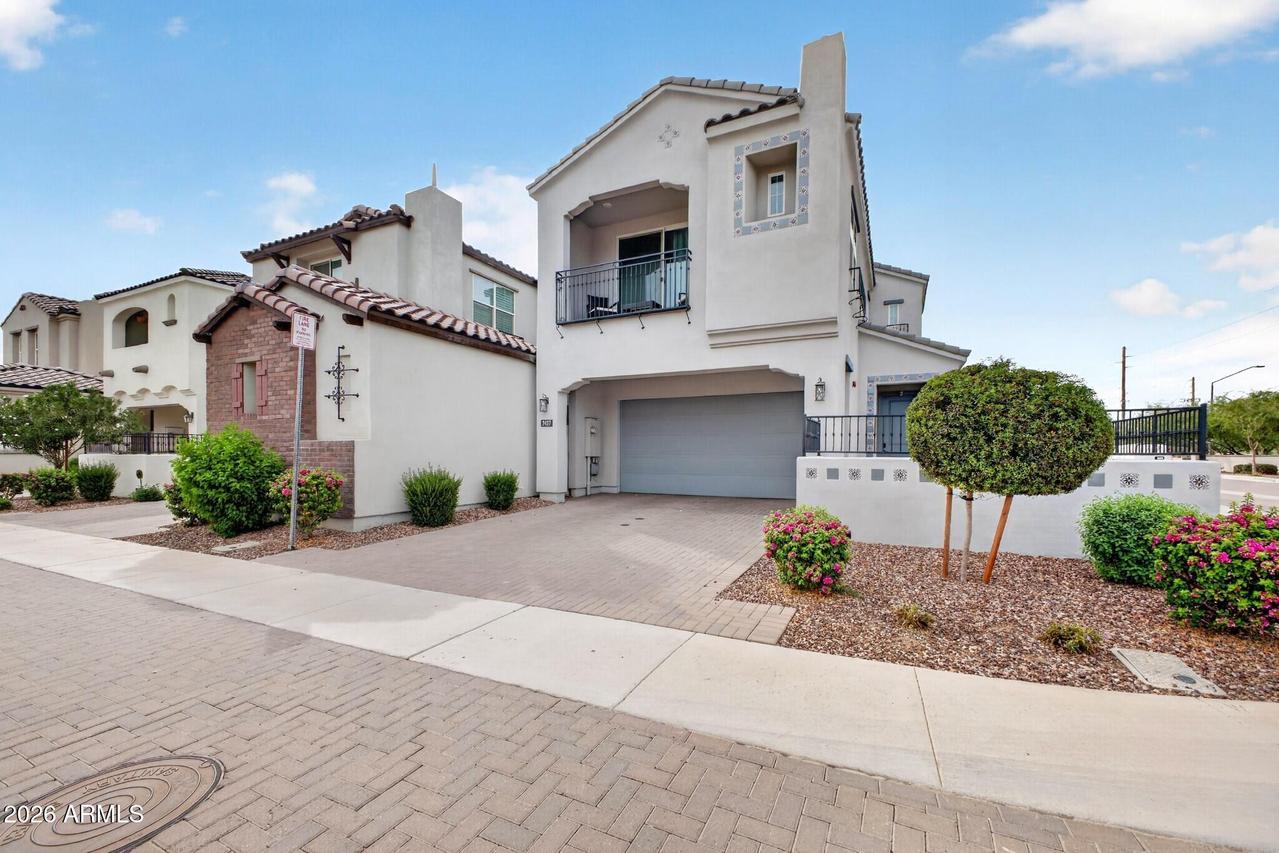 2427 E Goldcrest St., Gilbert, AZ 85297
