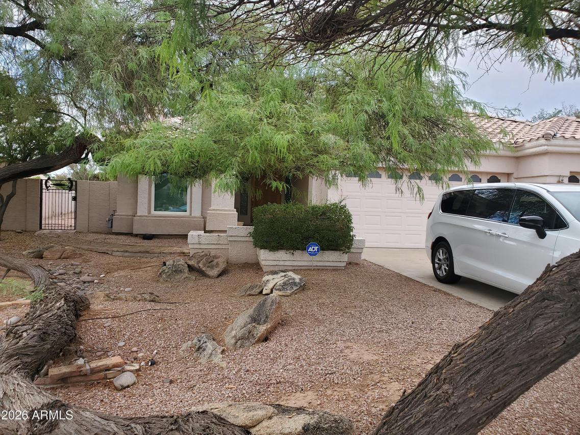 15068 N 74th Ave., Peoria, AZ 85381