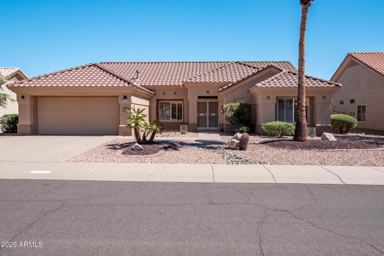 22213 N Via Montoya, Sun City West, AZ 85375