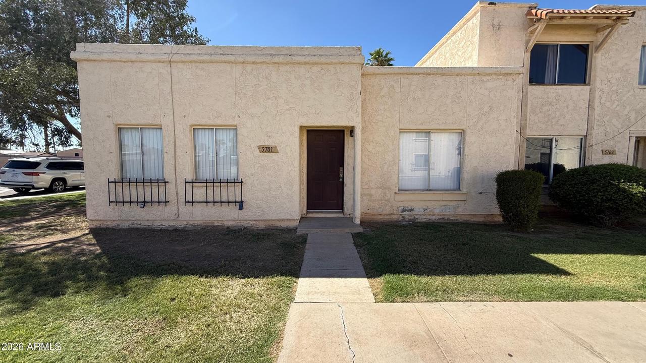 5701 N 44th Ave., Glendale, AZ 85301