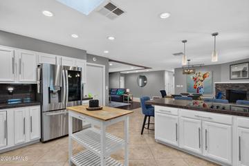 3227 E Corrine Dr., Phoenix, AZ 85032