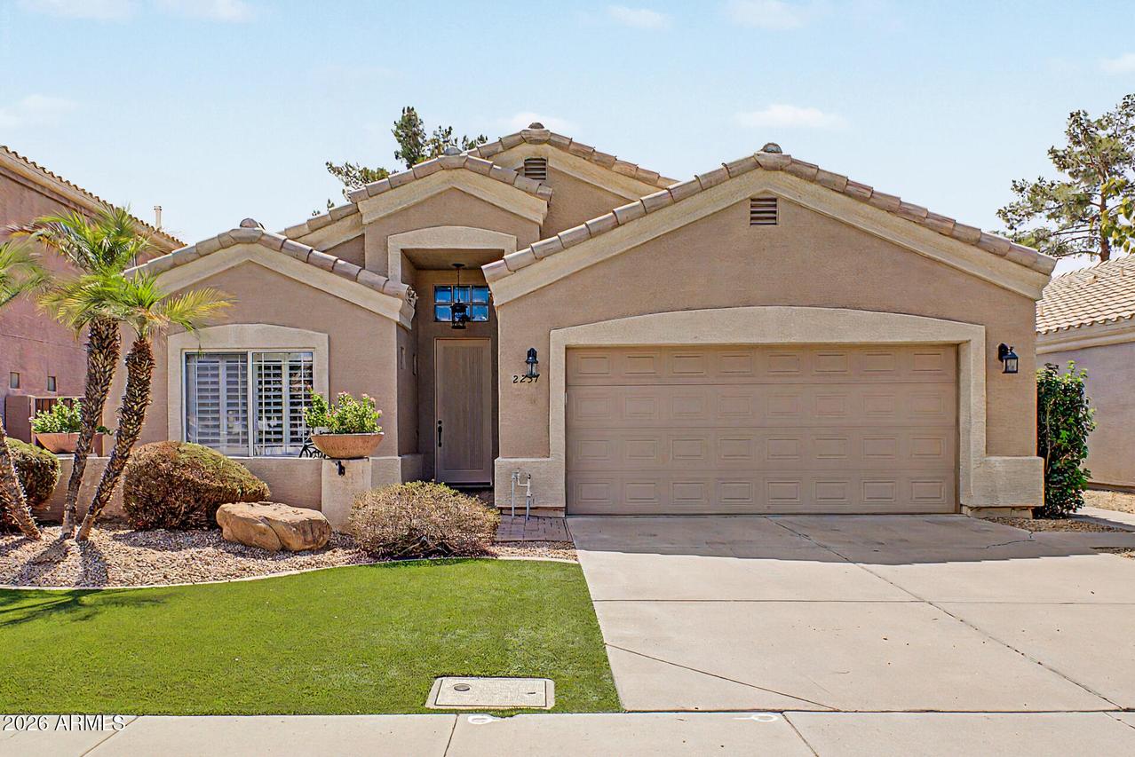 2237 E Bel Air Ln., Gilbert, AZ 85234
