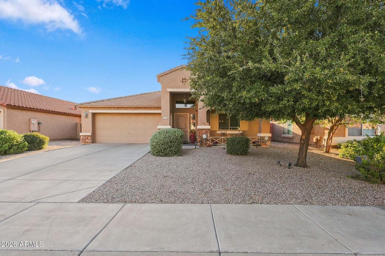 33336 N Sandstone Dr., San Tan Valley, AZ 85143