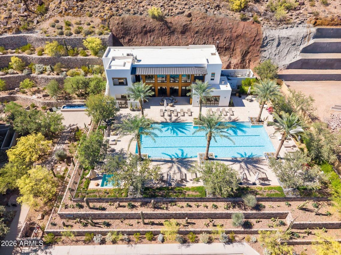 5000 N Camelback Ridge Dr. #208, Scottsdale, AZ 85251