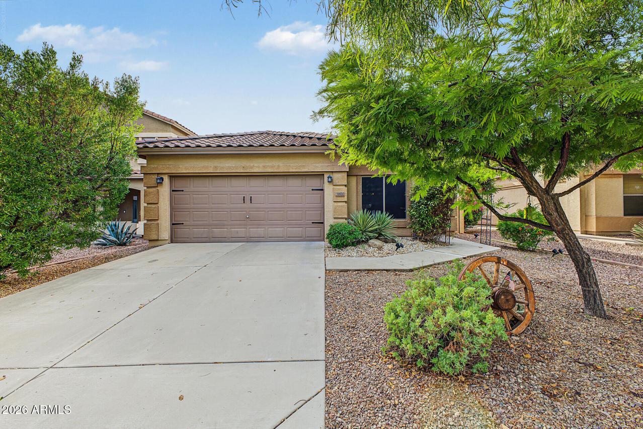 33920 N 26th Ave., Phoenix, AZ 85085