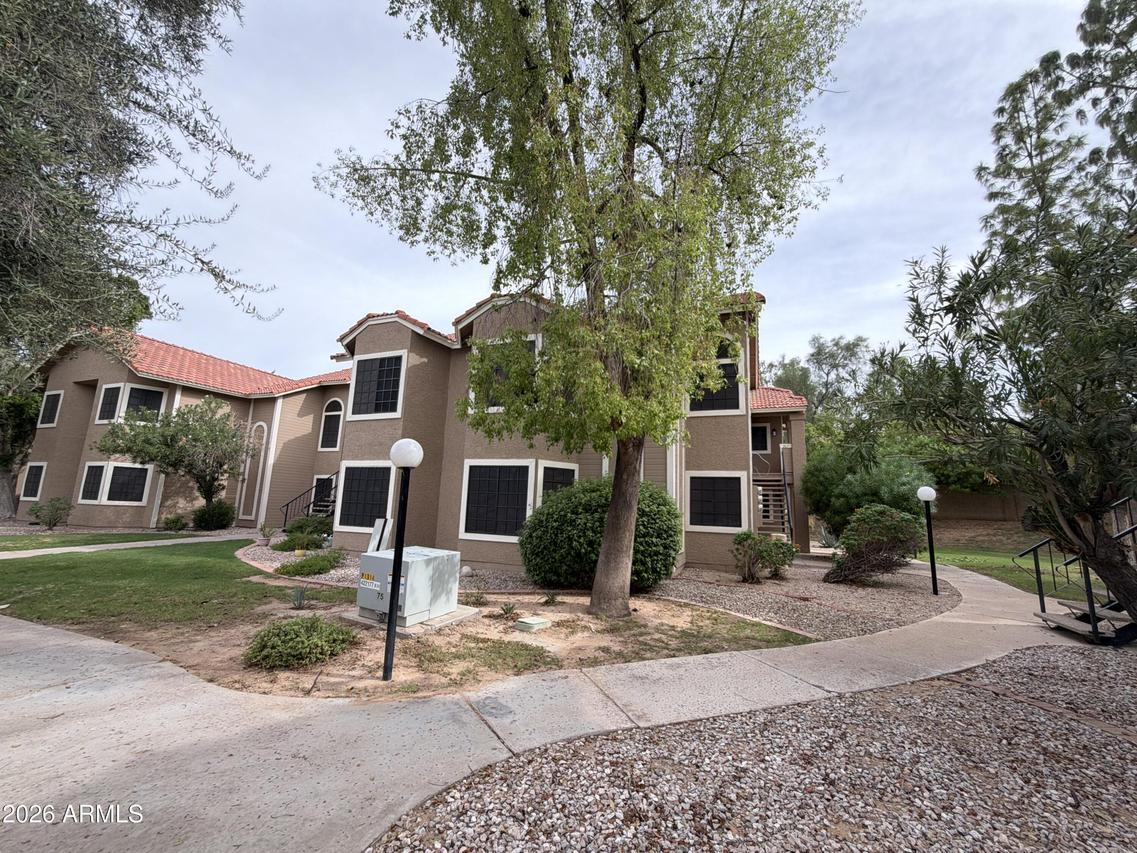 5230 E Brown Rd. #207, Mesa, AZ 85205